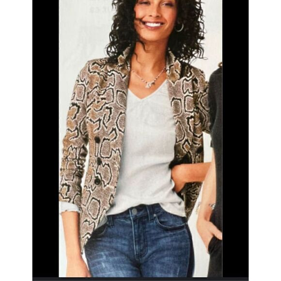 Cabi Python blazer jacket button front 8 - Picture 9 of 9